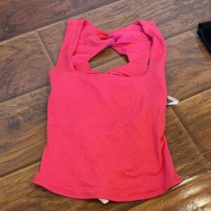 Women's Pink Sleeveless Top
